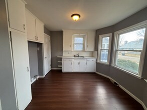 4340 Asbury Dr in Toledo, OH - Building Photo - Building Photo