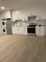 15655-1577B 77B Ave in Surrey, BC - Building Photo