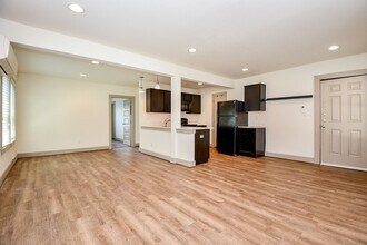 1011 Enid St in Houston, TX - Building Photo - Building Photo