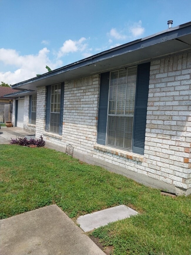 11918 Plum Meadow Ln