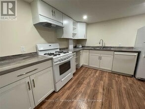 5117 Shirley Ave in Niagara Falls, ON - Building Photo - Building Photo