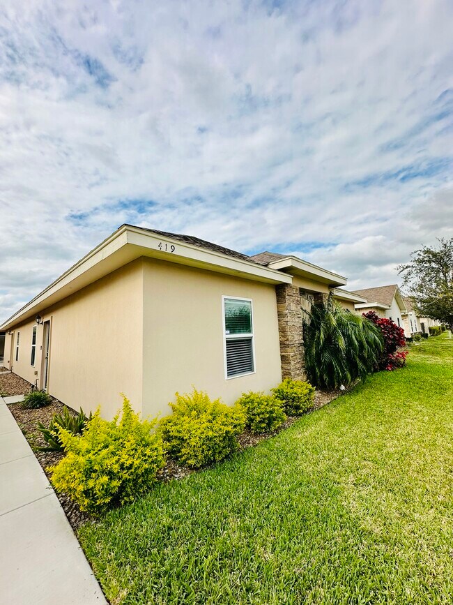 419 Teague Ave in Edinburg, TX - Building Photo - Building Photo