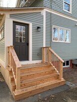 11 Silver Ter in Waterville, ME - Building Photo