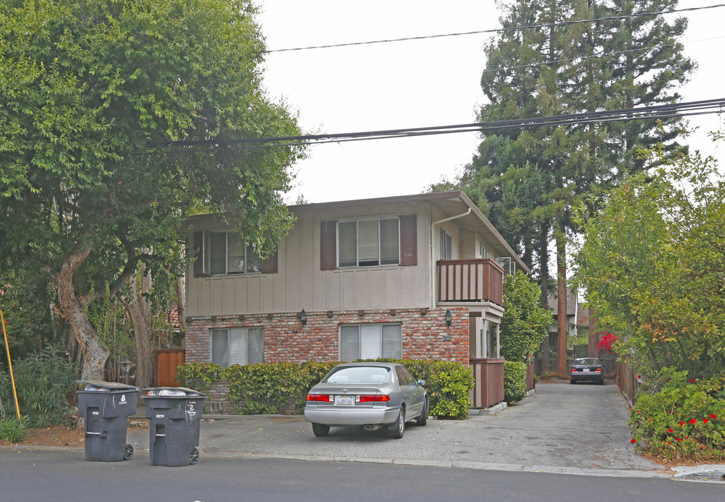 4395 Miller Ave in Mountain View, CA - Building Photo