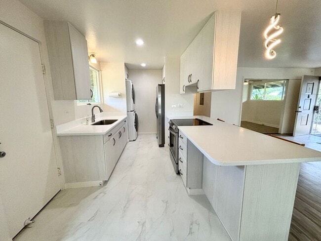 property at 1450 Hunakai St
