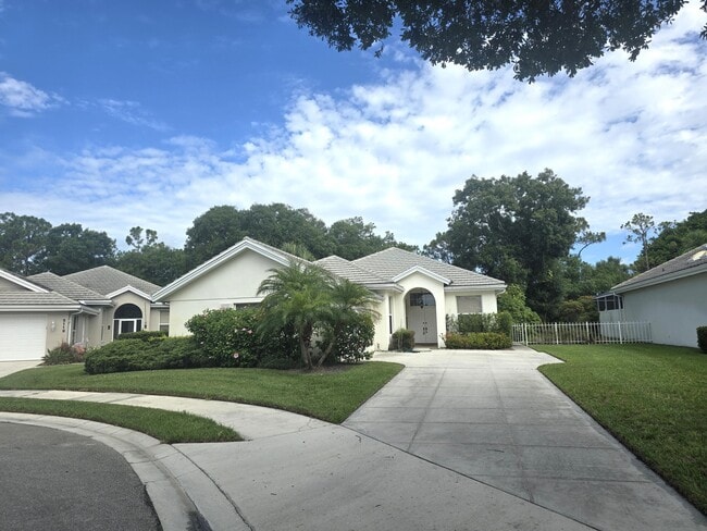 property at 5131 SE Sweetbrier Terrace