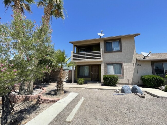 property at 2805 Colibri Courte