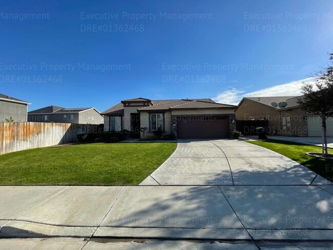 7004 Dravite Dr