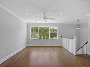 6 Erin Ct in Norwalk, CT - Building Photo - Building Photo