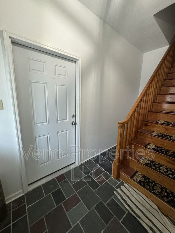 34 Congress St in Cohoes, NY - Building Photo - Building Photo