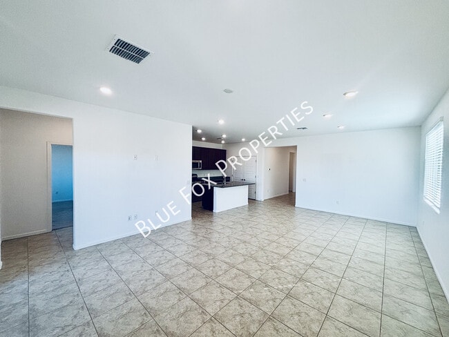 7846 S Sugarbend Dr in Tucson, AZ - Building Photo - Building Photo