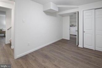 8652 Worn Mountain Way in Columbia, MD - Building Photo - Building Photo