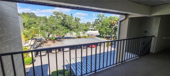 2749 Orchid Oaks Dr in Sarasota, FL - Building Photo - Building Photo