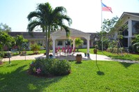 Advent Square Senior Living 55+ in Boca Raton, FL - Foto de edificio - Building Photo