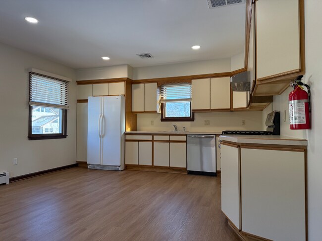 520 3rd Ave in Brick, NJ - Foto de edificio - Building Photo