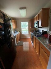 1708 Lovingood Dr in Austin, TX - Building Photo - Building Photo