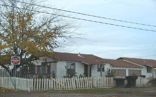 Chalet MHP in Oakdale, CA - Building Photo - Building Photo