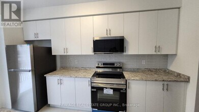 3 Hine Rd in Brantford, ON - Building Photo - Building Photo