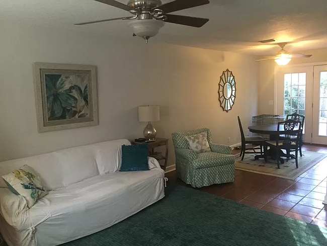 202 Island Dr in St. Simons Island, GA - Building Photo - Building Photo
