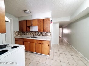2840 Cook St in Jacksonville, FL - Building Photo - Building Photo