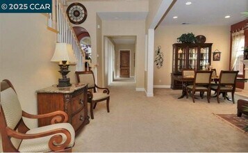 852 Bandol Way in San Ramon, CA - Building Photo - Building Photo