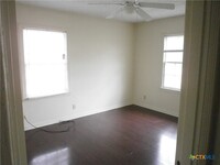 1601 Elkins Ave in Killeen, TX - Building Photo - Building Photo