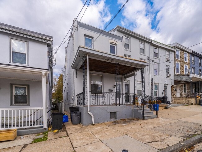 property at 19 Osborn St