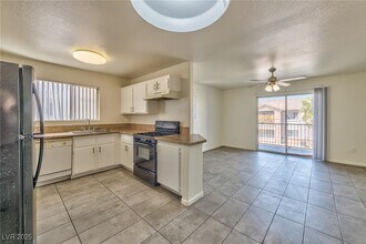 3957 Rebecca Raiter Ave in Las Vegas, NV - Building Photo - Building Photo