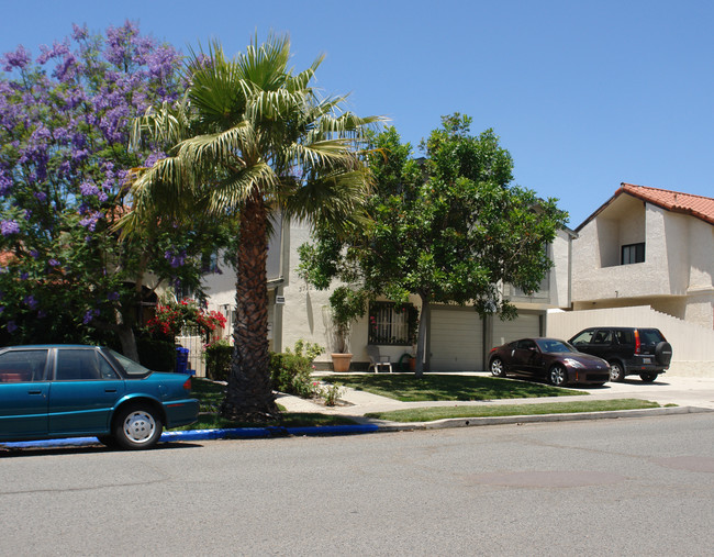 3710 Grim Ave in San Diego, CA - Foto de edificio - Building Photo