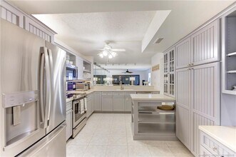 2571 NE Ocean Blvd in Stuart, FL - Building Photo - Building Photo