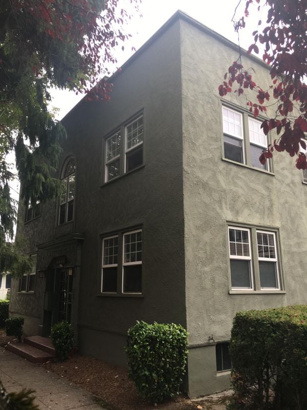 property at 2100 NE Everett St