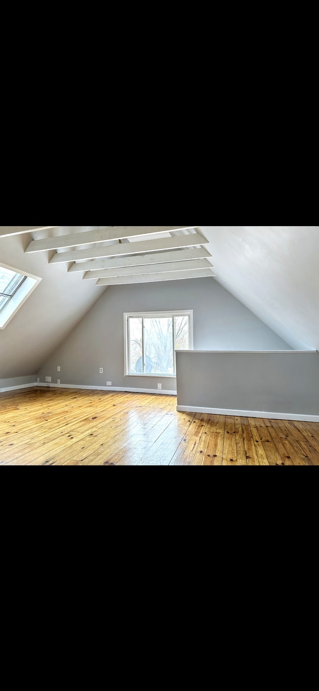 115 Highland Ave, Unit 3