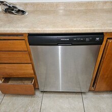 1508-1510 Lynne Renee Ct in Modesto, CA - Building Photo - Building Photo
