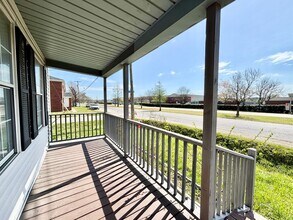 3714 E Princess Anne Rd in Norfolk, VA - Building Photo - Building Photo