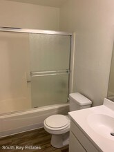 4006 Emerald St in Torrance, CA - Building Photo - Building Photo