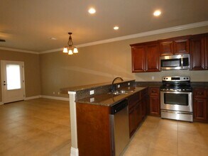 1737 Sound Haven Ct in Navarre, FL - Building Photo - Building Photo