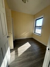 650 E 79th St in Chicago, IL - Building Photo - Building Photo