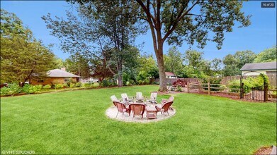 227 Juneway Terrace in Lake Bluff, IL - Building Photo - Building Photo