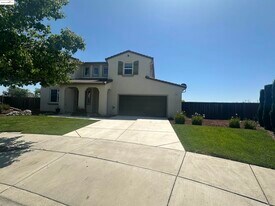 649 Poplar Ct in Oakley, CA - Building Photo