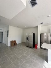 2616 SE 28th Dr in Homestead, FL - Building Photo - Building Photo