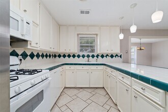 4118 Donna Lynn Dr in Houston, TX - Building Photo - Building Photo