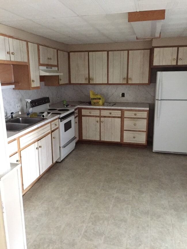 69 N Main St, Unit Main, Unit Main