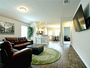 13810 Levy Ln in Pflugerville, TX - Building Photo - Building Photo
