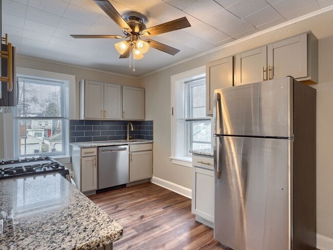 3200 Green St in Harrisburg, PA - Building Photo - Building Photo