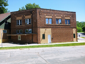 529 S 5th St in Mankato, MN - Building Photo - Building Photo