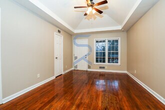 2861 Eastwood Dr in Decatur, GA - Building Photo - Building Photo