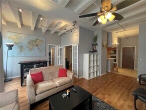 32 Peachtree St NW in Atlanta, GA - Building Photo - Building Photo