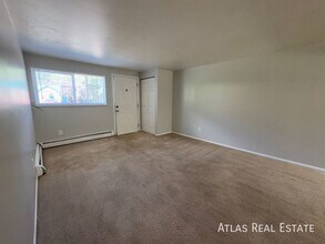 321 Bonnie Ct-Unit -1 in Colorado Springs, CO - Building Photo - Building Photo