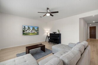 7618 Coral Ky Dr in Cypress, TX - Building Photo - Building Photo