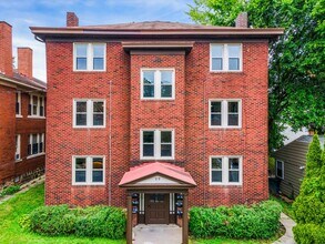 99 Bradford Ave in Crafton, PA - Building Photo - Building Photo